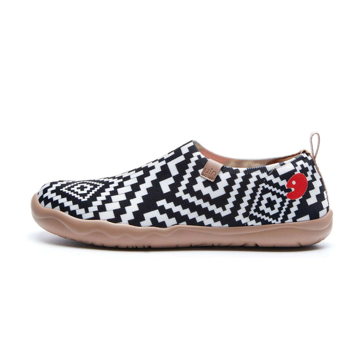 UIN Women Lattice Maze Toledo I Men Canvas loafers