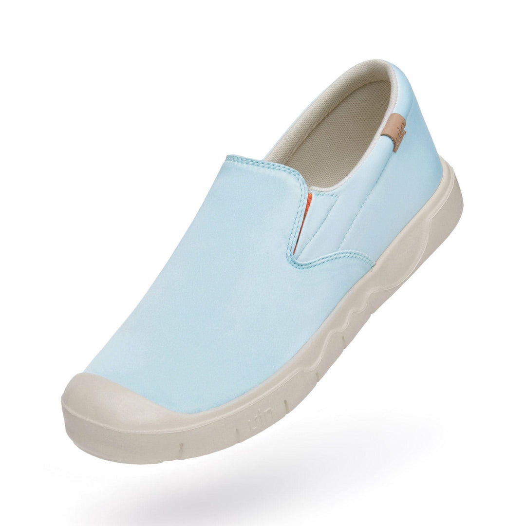 UIN Women Blue Sky Cardiz I Women Canvas loafers