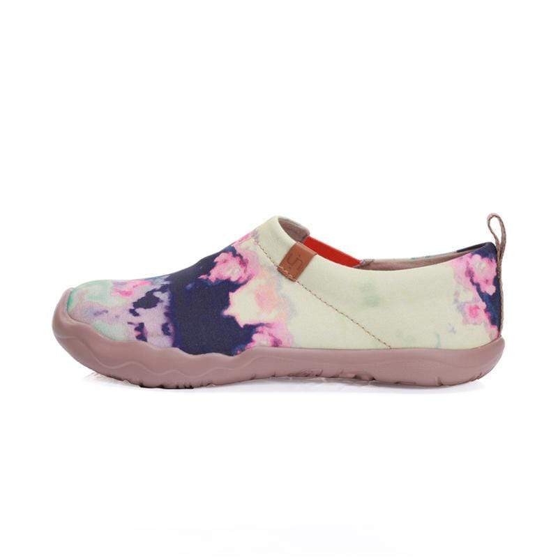 UIN Women Dream Canvas loafers