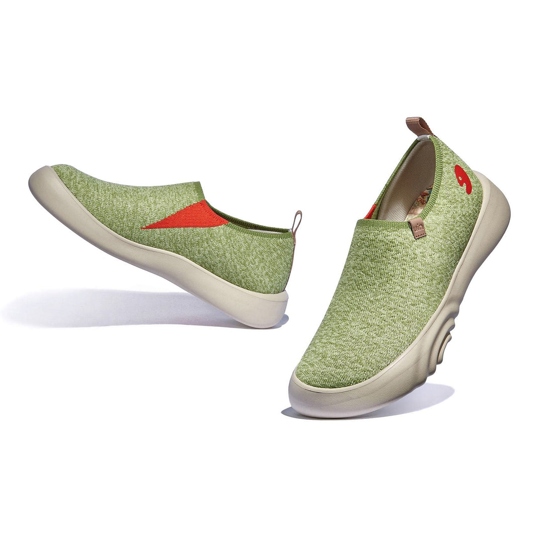 UIN Women Grass Green Toledo XV Women Canvas loafers