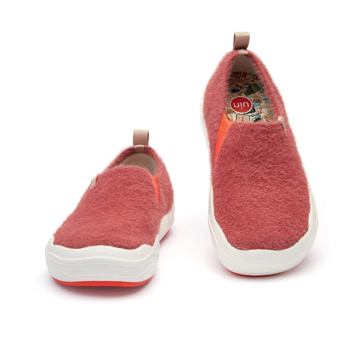 Mineral Red Toledo VIII Women