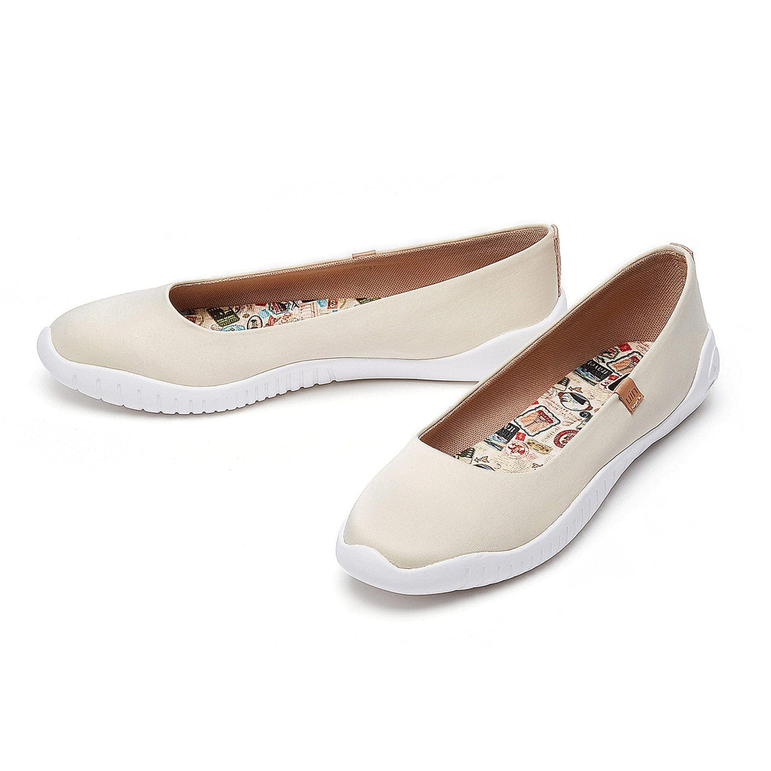 UIN Women Oat Milk Silk Minorca III Women Canvas loafers