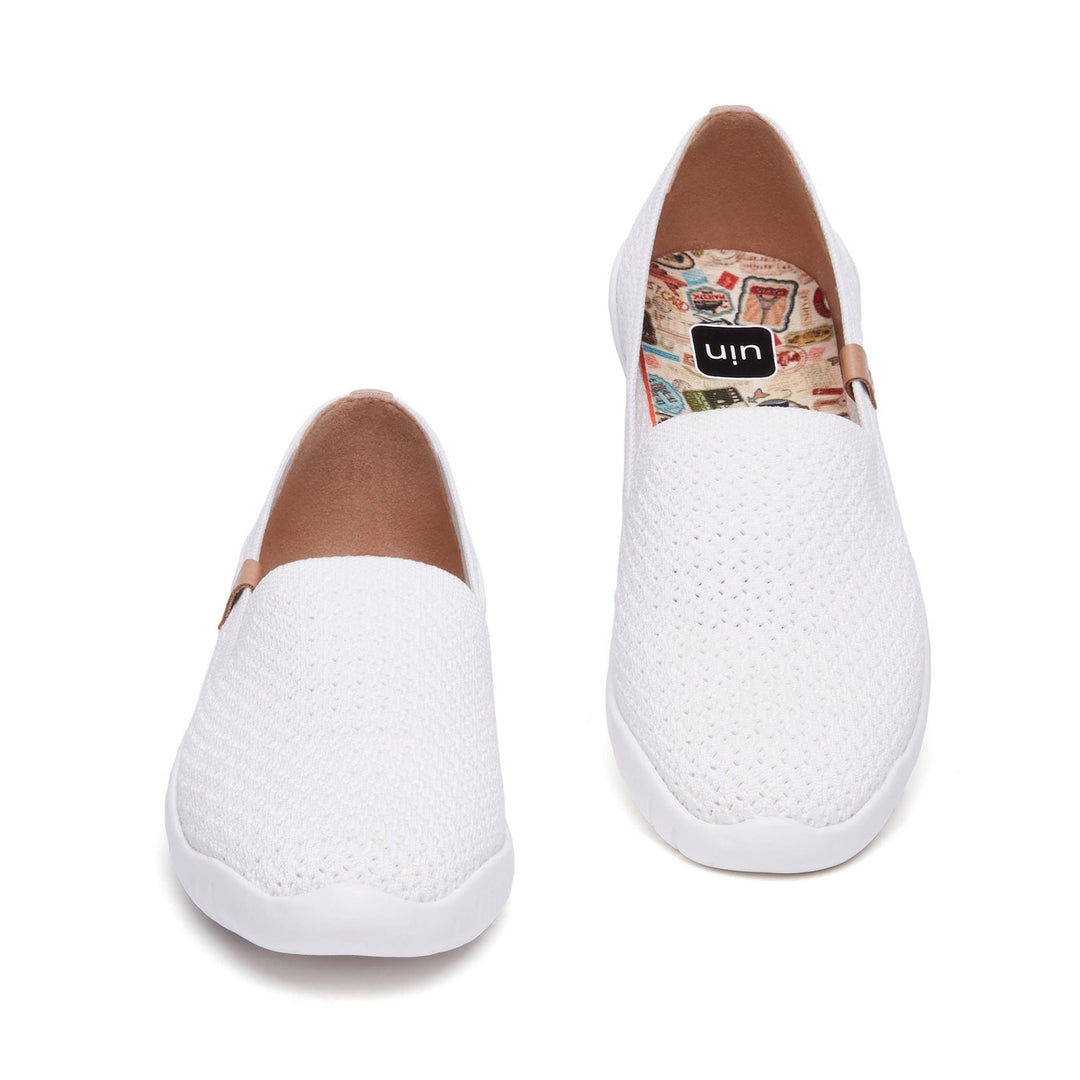 UIN Women Pure White Minorca II Women Canvas loafers