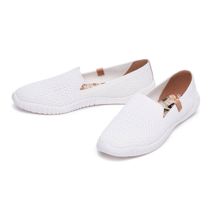 UIN Women Pure White Minorca II Women Canvas loafers