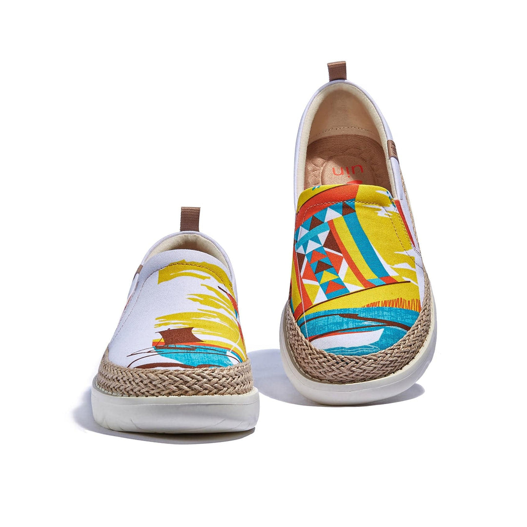 UIN Women Surfing by Sea Tarragona I Women Canvas loafers