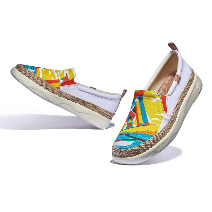 UIN Women Surfing by Sea Tarragona I Women Canvas loafers