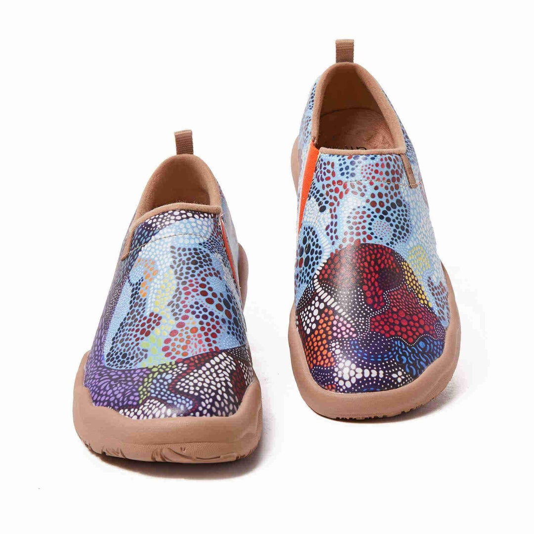 UIN Women Underwater Mosaic Canvas loafers