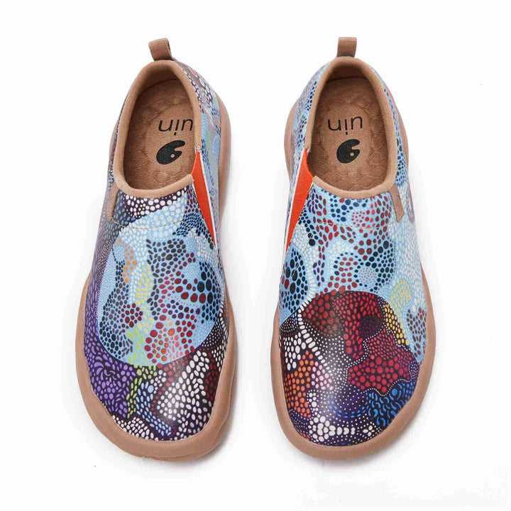 UIN Women Underwater Mosaic Canvas loafers